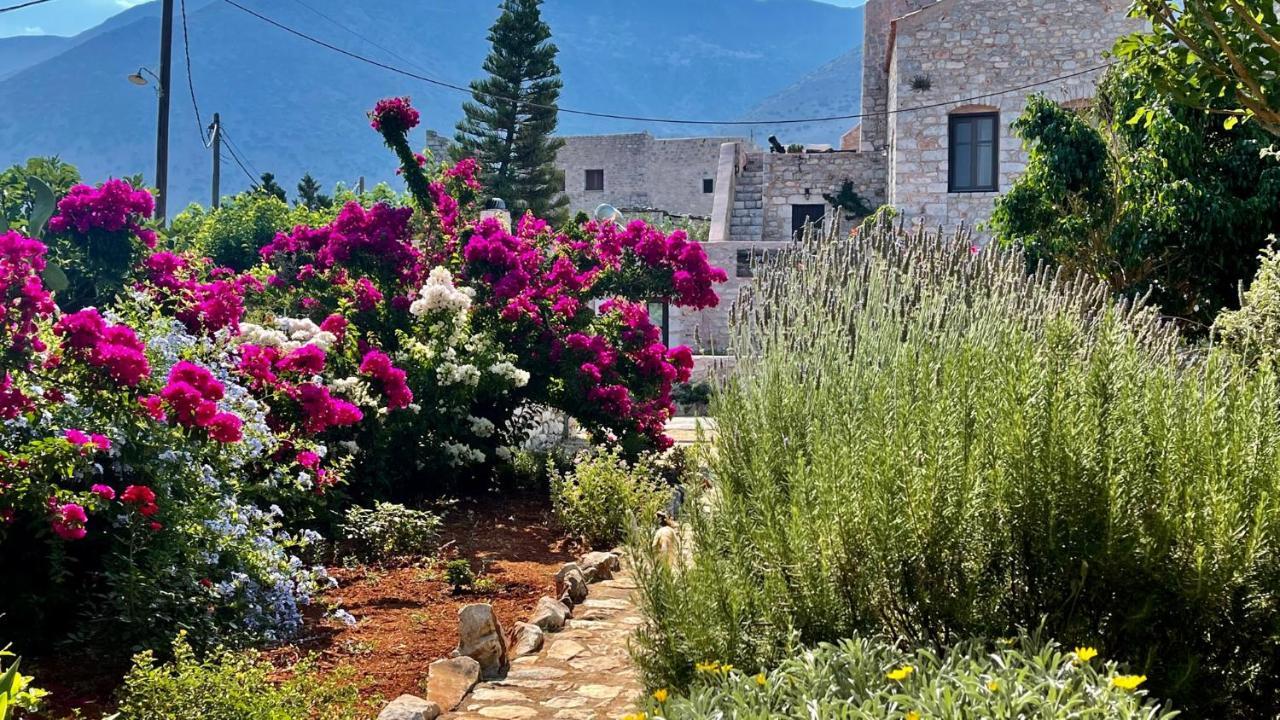Katafigi Apartment Pyrgos Dirou Luaran gambar
