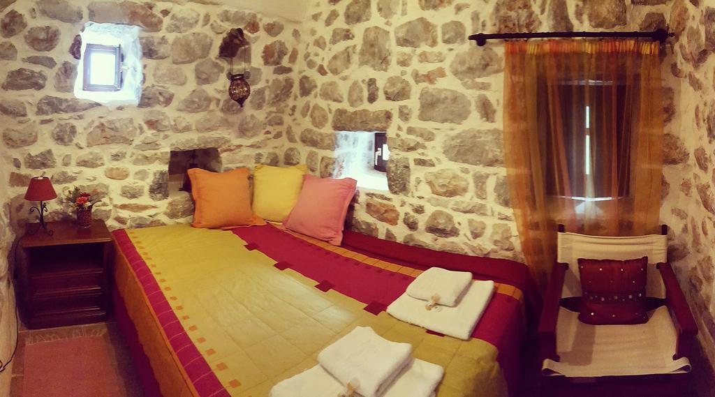 Katafigi Apartment Pyrgos Dirou Luaran gambar